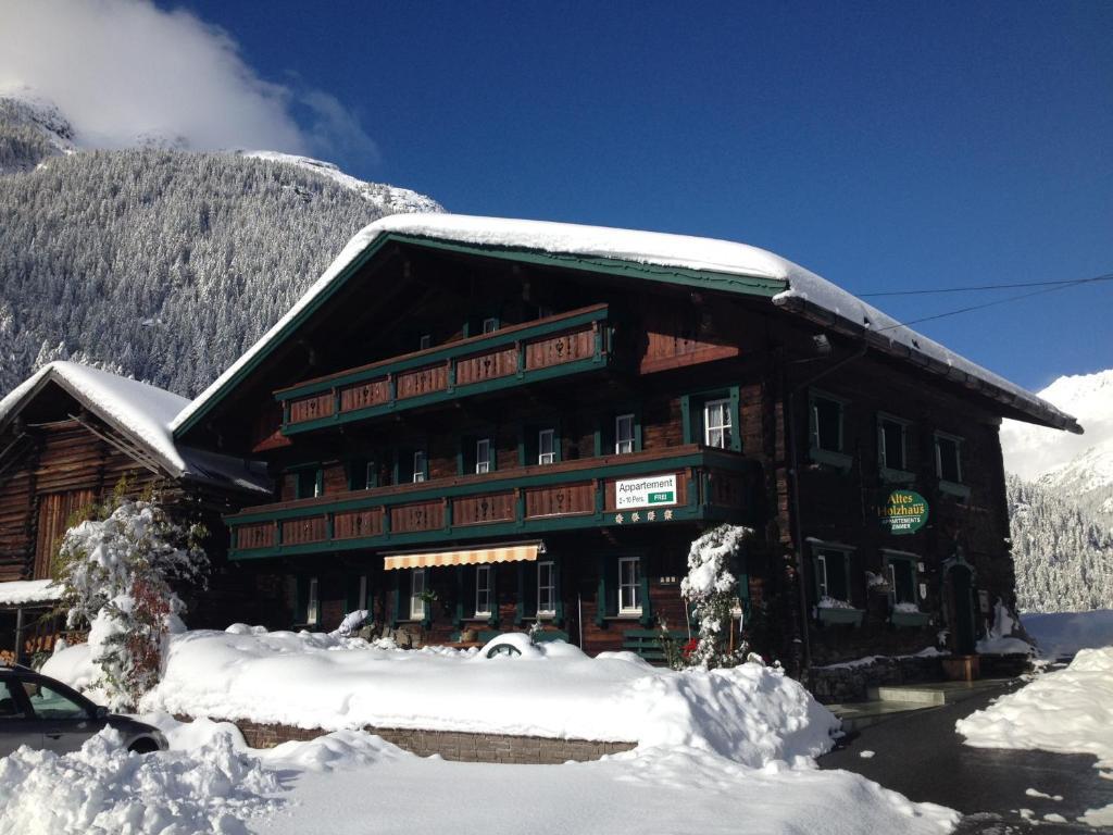 Altes Holzhaus Daire Sölden Dış mekan fotoğraf